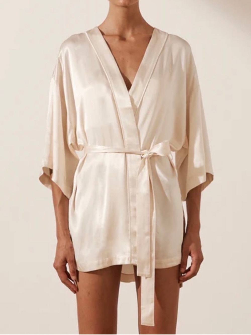 NWT Shona Joy La Lune Lounge Robe Cream Satin L